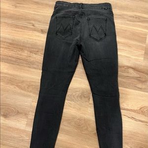 Mother Denim High Waisted Looked Ankle Fray Lighting Up Lanterns Size 29